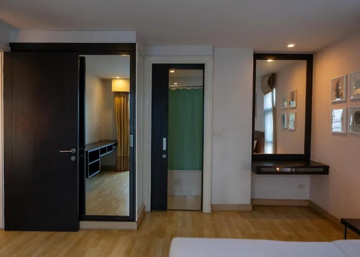 P Lamoon Thonglor Hotel 4*
